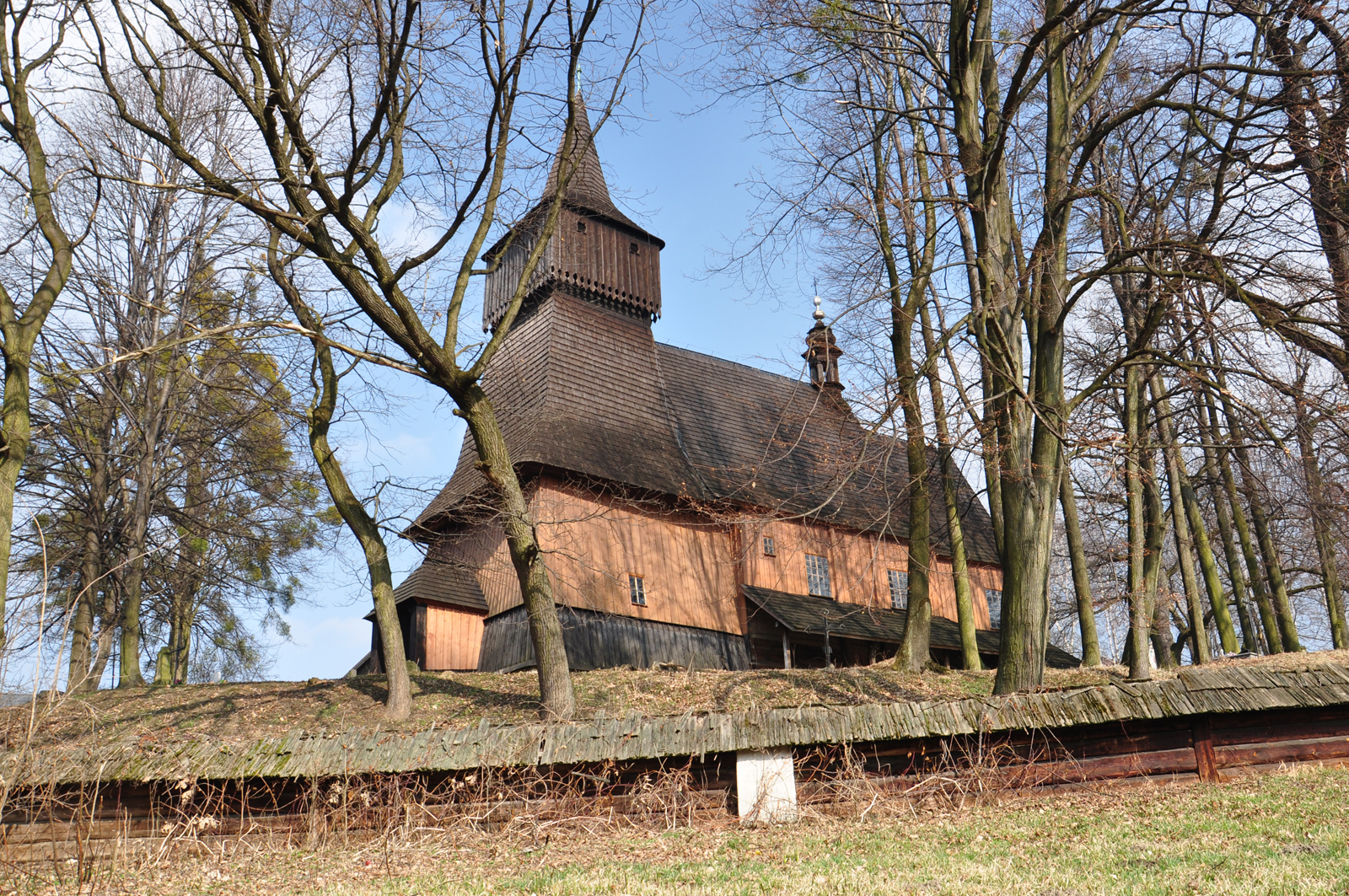 Osiek - kościół Św. Andrzeja z lat 1538–49